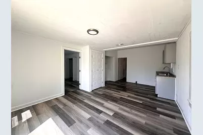 2108 Ave D, Brownwood, TX 76801 - Photo 2