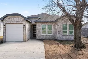 712 Willowbrook Dr, Mesquite, TX 75149 - Photo 1