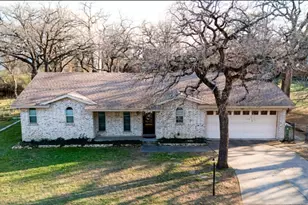 7804 Owen Dr, North Richland Hills, TX 76180 - Photo 1