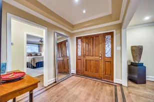 10626 Cox Ln, Dallas, TX 75229 - Photo 2