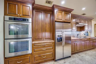 10626 Cox Lane, Dallas, TX 75229 - Photo 8