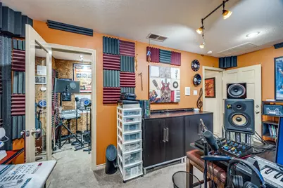 10626 Cox Lane, Dallas, TX 75229 - Photo 16