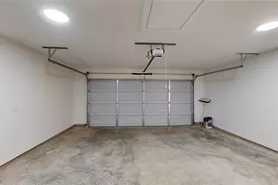 707 Cedar St, Cleburne, TX 76031 - Photo 30