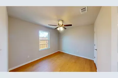 707 Cedar Street, Cleburne, TX 76031 - Photo 24