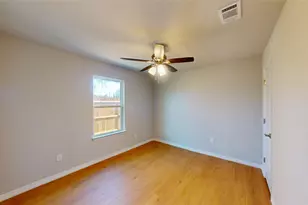 707 Cedar St, Cleburne, TX 76031 - Photo 24