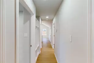 707 Cedar St, Cleburne, TX 76031 - Photo 26