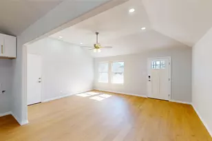 707 Cedar St, Cleburne, TX 76031 - Photo 8