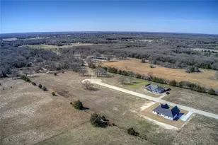 3595 Mdw Vw Ln, Greenville, TX 75402 - Photo 4