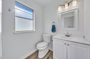 529 Ann Lois Ln, Burleson, TX 76028 - Photo 12