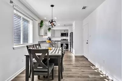 529 Ann Lois Lane, Burleson, TX 76028 - Photo 6