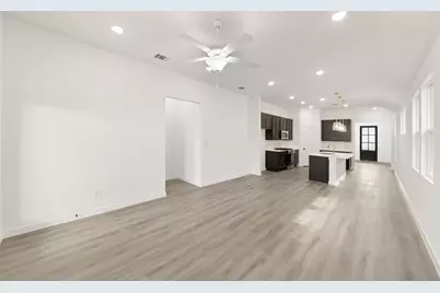 5933 Laurel Lake Lane, Pilot Point, TX 76258 - Photo 18