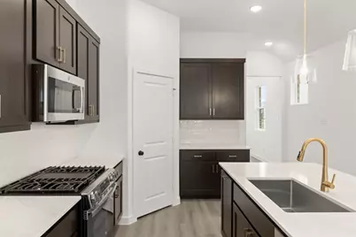 5933 Laurel Lake Lane, Pilot Point, TX 76258 - Photo 12