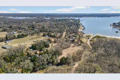 000 Lance, Eustace, TX 75124 - Photo 12