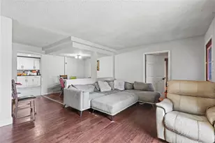 2504 Oates Dr, Dallas, TX 75228 - Photo 4