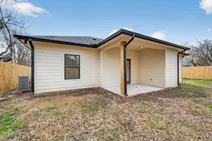 2112 W 13th Ave, Corsicana, TX 75110 - Photo 24