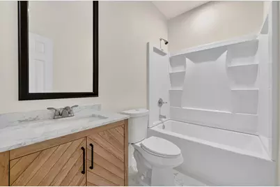 2112 W 13th Avenue, Corsicana, TX 75110 - Photo 6