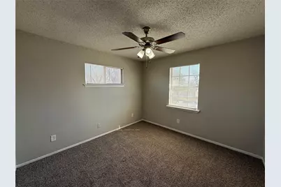 3907 Emerald Drive, Mesquite, TX 75150 - Photo 12