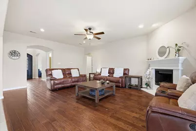 11589 Geranium Drive, Frisco, TX 75035 - Photo 12