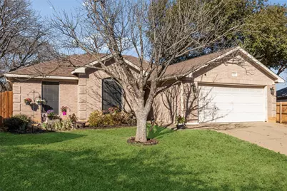 5101 Wilkes Court, Arlington, TX 76017 - Photo 2