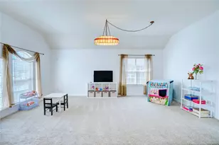 1107 Deer Valley Ln, Arlington, TX 76001 - Photo 8