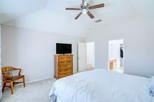 1107 Deer Valley Ln, Arlington, TX 76001 - Photo 22