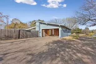 1700 Rambler Dr, Waco, TX 76710 - Photo 32