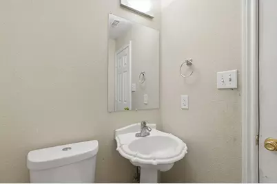 2116 Montclair Lane, Lewisville, TX 75067 - Photo 30