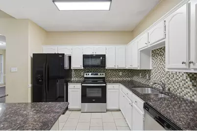 2116 Montclair Lane, Lewisville, TX 75067 - Photo 14