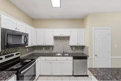 2116 Montclair Lane, Lewisville, TX 75067 - Photo 12