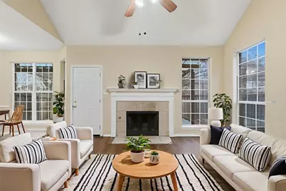 2116 Montclair Lane, Lewisville, TX 75067 - Photo 2