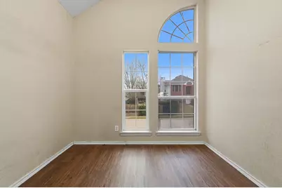 2116 Montclair Lane, Lewisville, TX 75067 - Photo 26