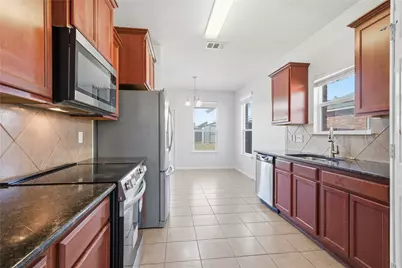 6717 Mundo Drive, Waco, TX 76712 - Photo 6