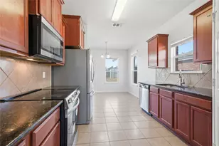 6717 Mundo Dr, Waco, TX 76712 - Photo 6