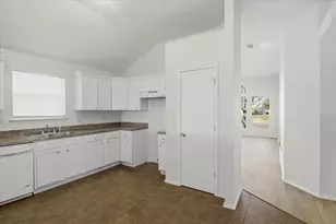 8054 Genesis Dr, Dallas, TX 75232 - Photo 12