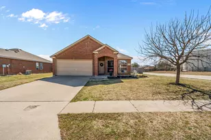 140 Ringneck Dr, Sanger, TX 76266 - Photo 2