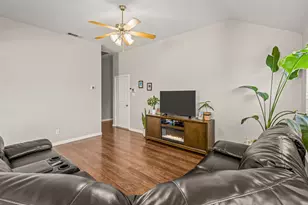 140 Ringneck Dr, Sanger, TX 76266 - Photo 14