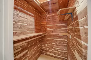 6104 N Waverly Ct, Granbury, TX 76049 - Photo 14