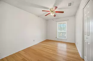 6104 N Waverly Ct, Granbury, TX 76049 - Photo 18