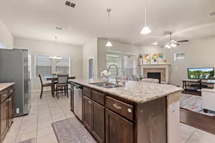 220 Sir Brine Dr, Lewisville, TX 75056 - Photo 12