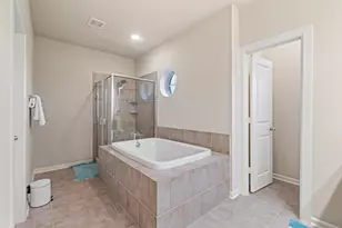 220 Sir Brine Dr, Lewisville, TX 75056 - Photo 24