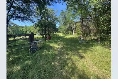 329 S Skyline Court, Cresson, TX 76035 - Photo 8