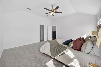 5145 Meandering Creek Court, Fort Worth, TX 76179 - Photo 16