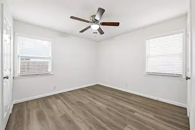 700 W Cedar Street, Hurst, TX 76053 - Photo 14