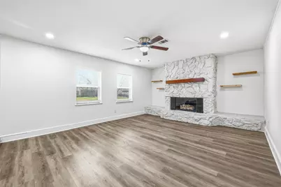 700 W Cedar Street, Hurst, TX 76053 - Photo 4