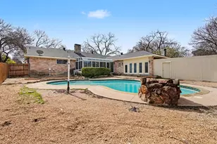 531 Brook Valley Ln, Dallas, TX 75232 - Photo 2