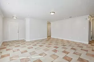 10904 Braemoor Dr, Fort Worth, TX 76052 - Photo 4