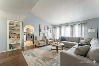 421 W Springdale Lane, Grand Prairie, TX 75052 - Photo 10