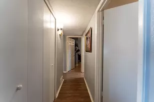 421 W Springdale Ln, Grand Prairie, TX 75052 - Photo 16