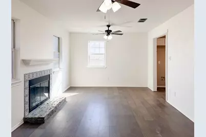 316 S Watson Street, Alvarado, TX 76009 - Photo 8