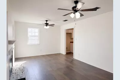 316 S Watson Street, Alvarado, TX 76009 - Photo 6